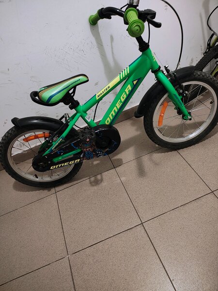 Vand bicicleta copii si motocicleta electrica copii.